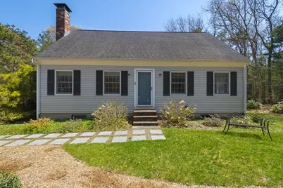 8 Ruth Ter, Falmouth, MA 02536 - Photo 5