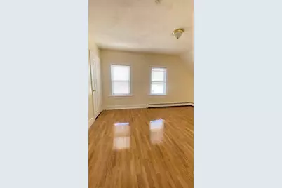 75 Plain St, Lowell, MA 01851 - Photo 15