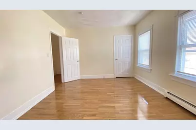 75 Plain St, Lowell, MA 01851 - Photo 21