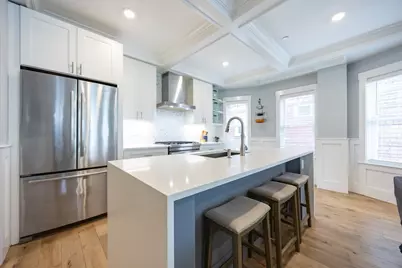 81 Conwell Ave #2, Somerville, MA 02144 - Photo 5