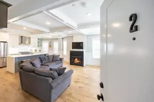 81 Conwell Ave, Somerville, MA 02144 - Photo 3