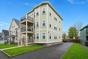 24 Prescott St, Boston, MA 02136 - Photo 25