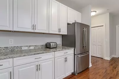 360 Andover St #1310, Danvers, MA 01923 - Photo 5