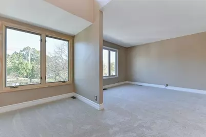 676 Huron Ave #4, Cambridge, MA 02138 - Photo 15
