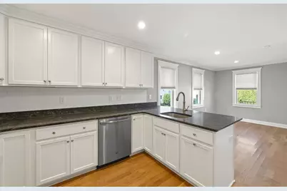25 Howland Steet #3, Plymouth, MA 02360 - Photo 3