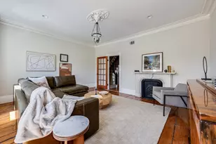 582 E 7th St, Boston, MA 02127 - Photo 23