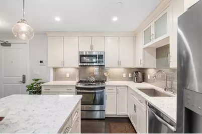 201 Elliott St #409, Beverly, MA 01915 - Photo 5