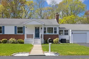 31 Brierwood Rd, Braintree, MA 02184 - Photo 1