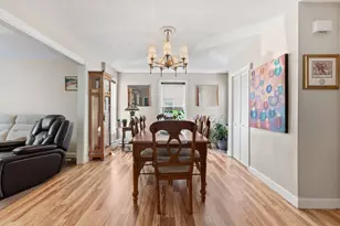 37 Lewis St, Everett, MA 02149 - Photo 7