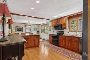 111 Barstow Dr, Braintree, MA 02184 - Photo 7