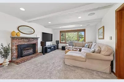 111 Barstow Dr, Braintree, MA 02184 - Photo 11