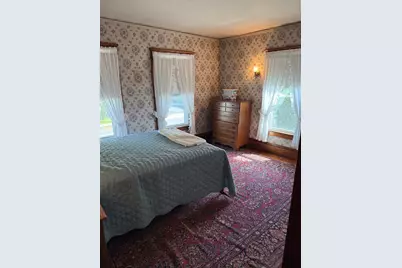 128 Silver St, Greenfield, MA 01301 - Photo 23