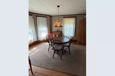 128 Silver St, Greenfield, MA 01301 - Photo 9
