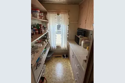 128 Silver St, Greenfield, MA 01301 - Photo 21