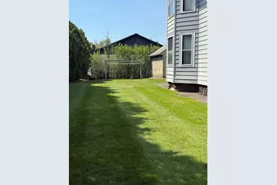 128 Silver St, Greenfield, MA 01301 - Photo 5