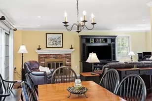 10 Amy Ln, Plymouth, MA 02360 - Photo 9