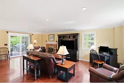 10 Amy Ln, Plymouth, MA 02360 - Photo 5
