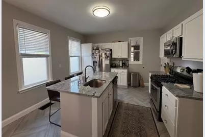 7 1/2 Edward St #1, Medford, MA 02155 - Photo 3
