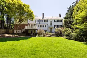 401 Heath St, Brookline, MA 02467 - Photo 25