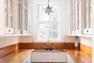 401 Heath St, Brookline, MA 02467 - Photo 9