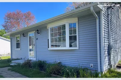 48 Briarwood Dr, New Bedford, MA 02745 - Photo 1