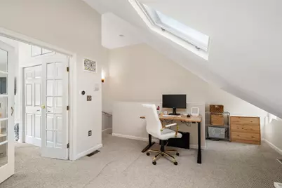 314 W 4th St #3, Boston, MA 02127 - Photo 7