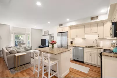 314 W 4th St #3, Boston, MA 02127 - Photo 1