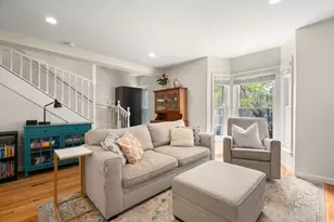 314 W Fourth St, Boston, MA 02127 - Photo 9