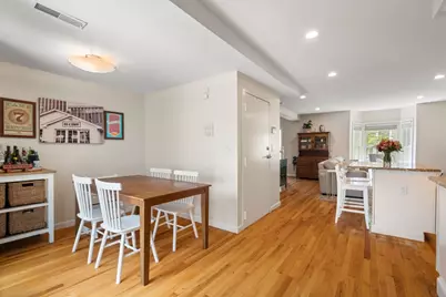 314 W 4th St #3, Boston, MA 02127 - Photo 7