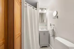 314 W Fourth St, Boston, MA 02127 - Photo 17