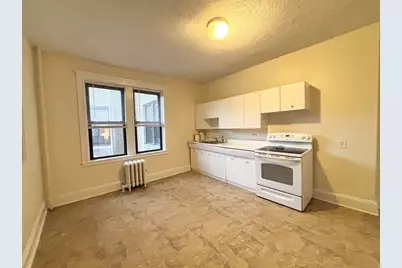 122 Babcock St #24, Brookline, MA 02446 - Photo 3