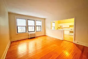 122 Babcock St, Brookline, MA 02446 - Photo 1