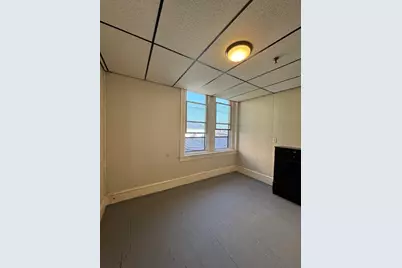 86 S Broadway, Lawrence, MA 01843 - Photo 17