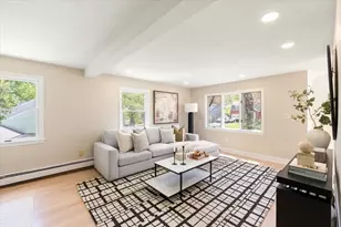 27 Rolling Ln, Needham, MA 02492 - Photo 3