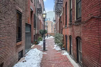 1 Goodwin Place #4, Boston, MA 02114 - Photo 17