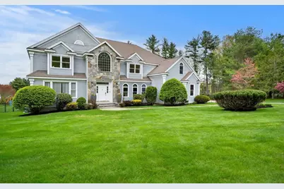 8 Hitchcock Farm Rd, Andover, MA 01810 - Photo 1