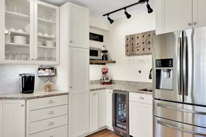 67 Pine St #67, Belmont, MA 02478 - Photo 5