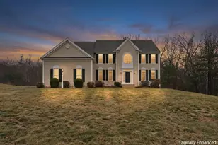 11 Howarth Dr, Upton, MA 01568 - Photo 3