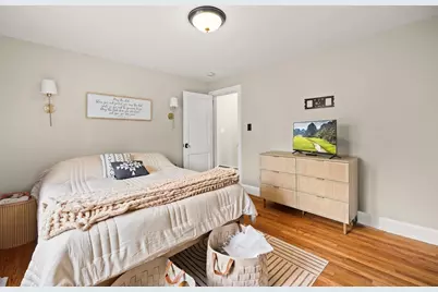 194 Grove Ave, Somerset, MA 02726 - Photo 23