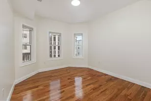 18 Baird St, Boston, MA 02124 - Photo 9