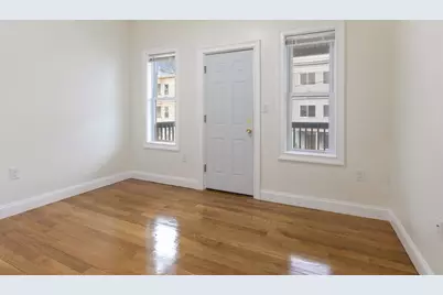 18 Baird St. #2, Boston, MA 02124 - Photo 13