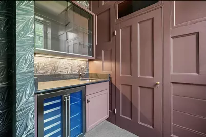 13 Chestnut St #1, Boston, MA 02108 - Photo 23