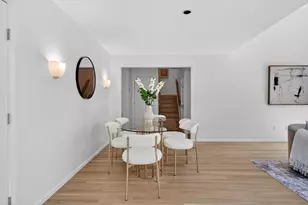 8 Heathwood Ln, Brookline, MA 02467 - Photo 9