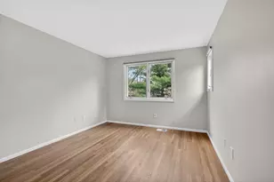 8 Heathwood Ln, Brookline, MA 02467 - Photo 25