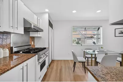 8 Heathwood Ln #8, Brookline, MA 02467 - Photo 13