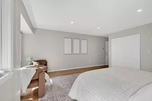 8 Heathwood Ln, Brookline, MA 02467 - Photo 19