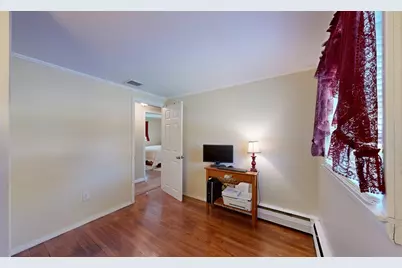 10 Edson Street, Taunton, MA 02780 - Photo 17
