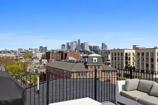 469 E 4th St, Boston, MA 02127 - Photo 37