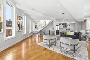 469 E 4th St, Boston, MA 02127 - Photo 9