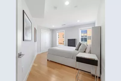 469 E 4th St #2, Boston, MA 02127 - Photo 31